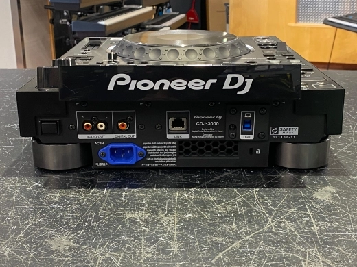 Pioneer DJ CDJ-3000 5